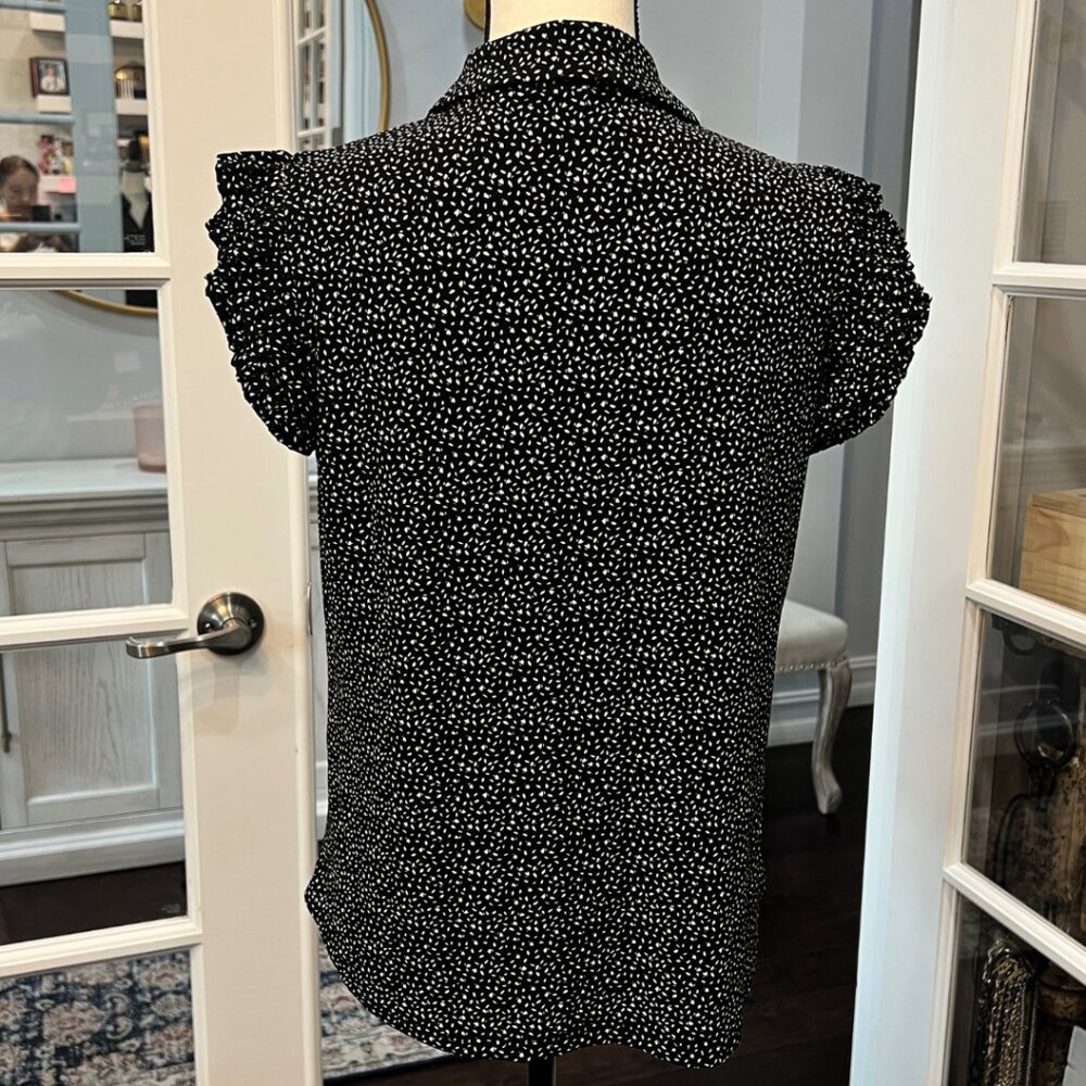Adrianna Papell Black and White Polka Dot Cap Sleeve Blouse - Picture 4 of 6